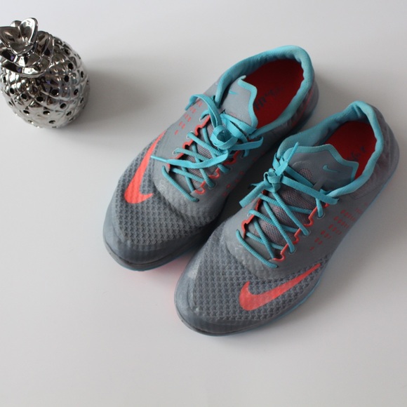 Nike Shoes - | Nike fitsole sneaker | size 10